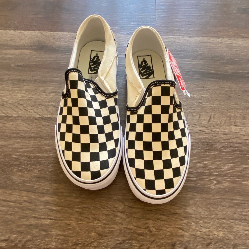 Vans Women's Black and Cream Checkered Slip-On Flats